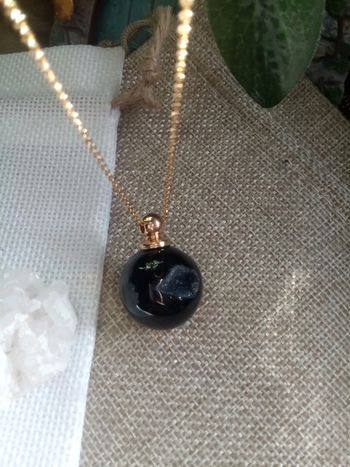 Collier pierre naturelle d'agate noire