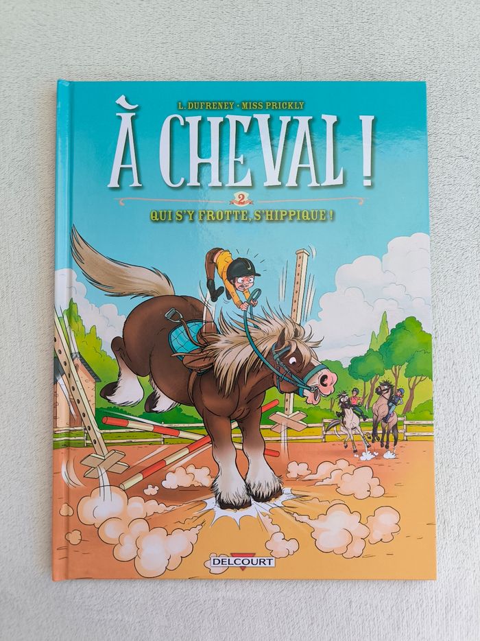 Livre À cheval 2 Delcourt - photo numéro 2