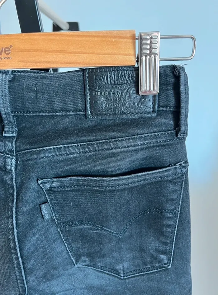 Jean skinny noir 710 Levi’s - photo numéro 4