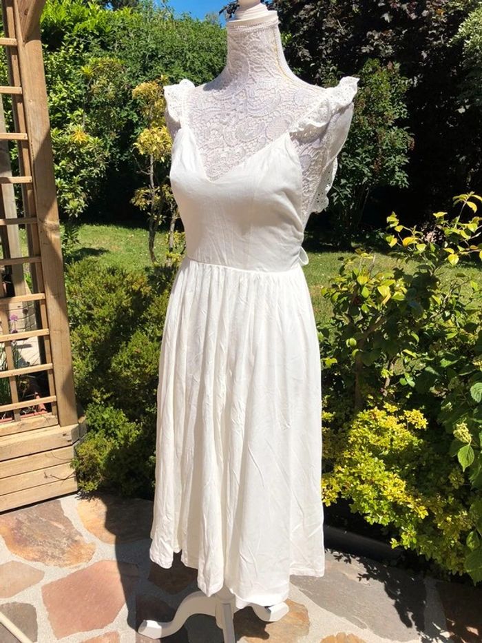 Robe H&M neuve taille 38 - photo numéro 3