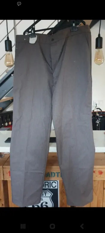 Pantalon de costume neuf taille 54