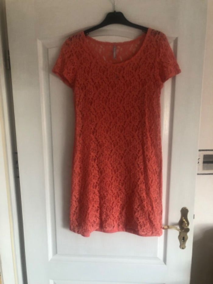 Robe façon dentelle