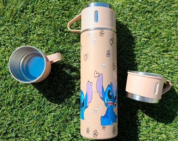 Coffret gourde isotherme Stitch en acier inoxydable + 3 tasses - photo numéro 5