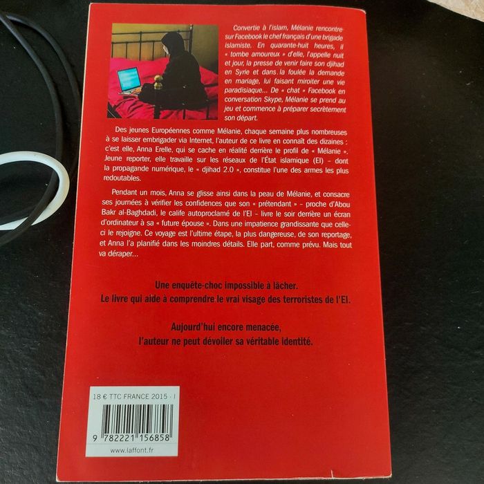 Livre dans la peau d'une djihadiste. Anna erelle - photo numéro 2