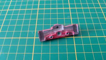 Fixation n°3 pièce détachée miniature Bburago burago Porsche 911 Carrera 1993 rouge 1/18 1/18e 1/18è