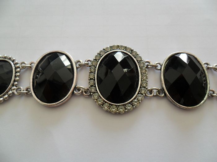 AVON Bracelet - photo numéro 2