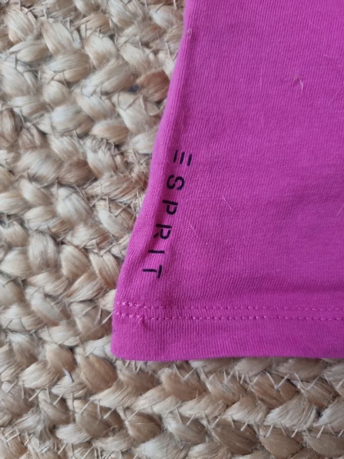 Tee-shirt rose fuschia disney esprit Taille 4-5ans - photo numéro 4