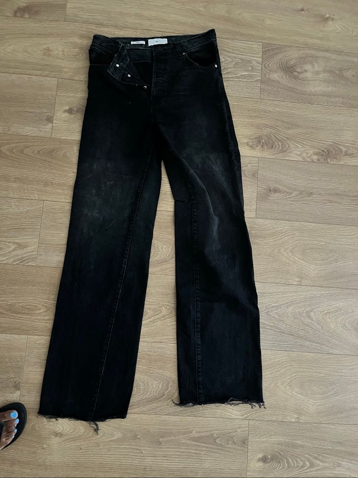 Pantalon flare Mango
