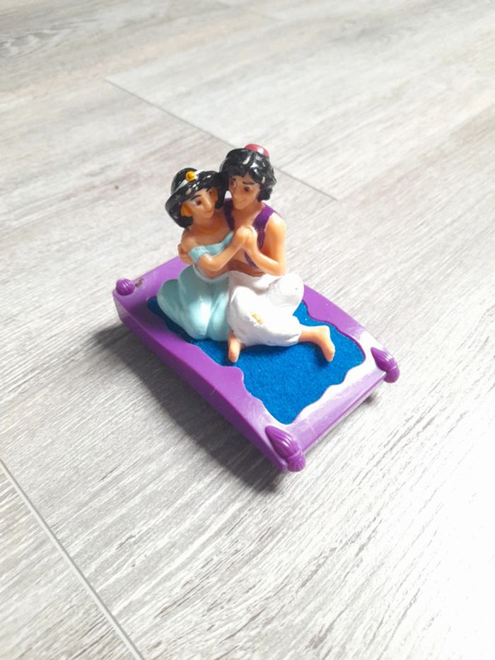 Figurine Disney Aladin et jasmine - photo numéro 2