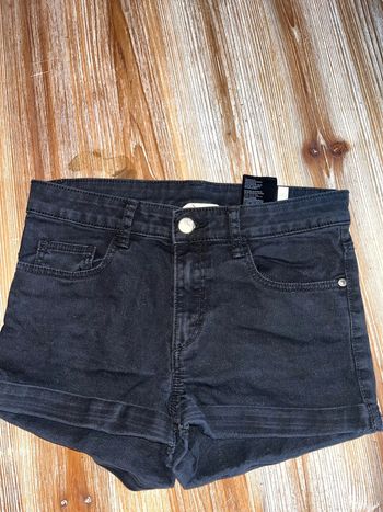 Short noir H&M 11-12 ans