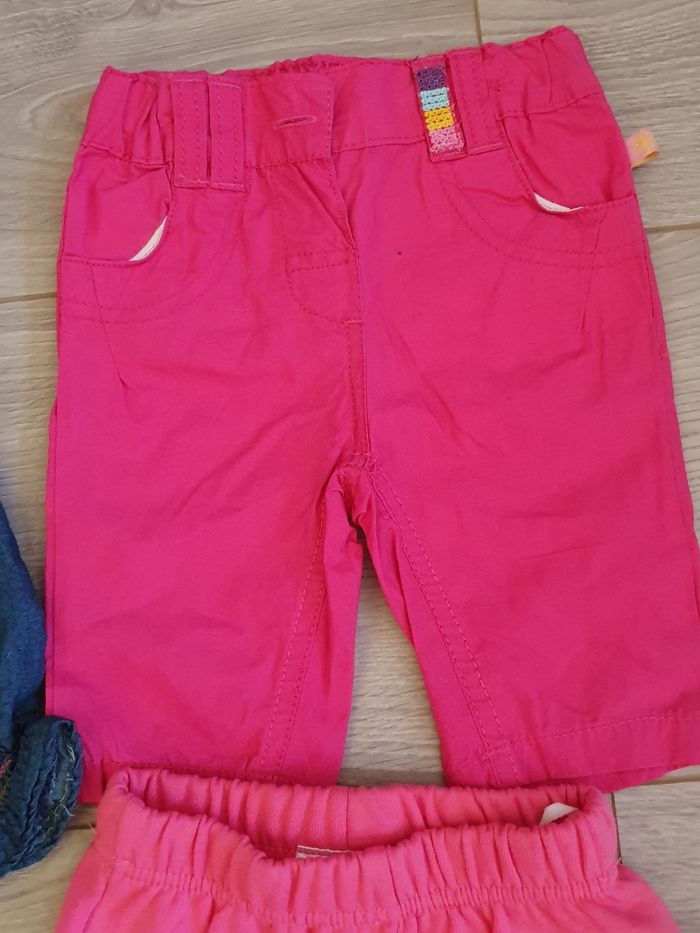 Lot de 4 pantalons fille 6 mois - photo numéro 4