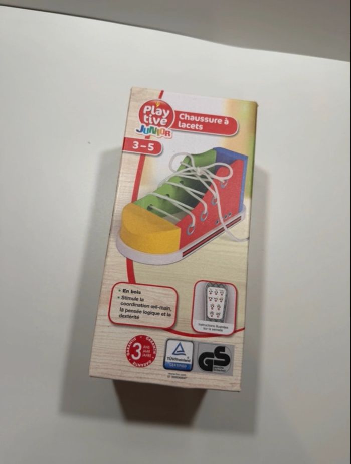 Chaussures en bois pour apprendre à faire ses lacets - photo numéro 5