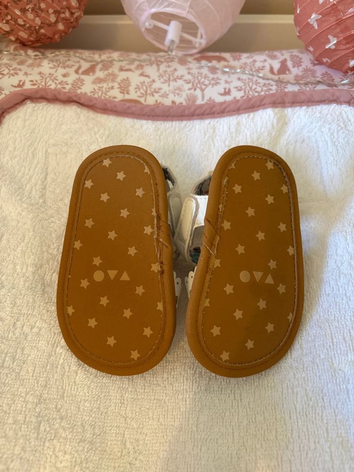Chaussures bébé 12-18 mois - photo numéro 6