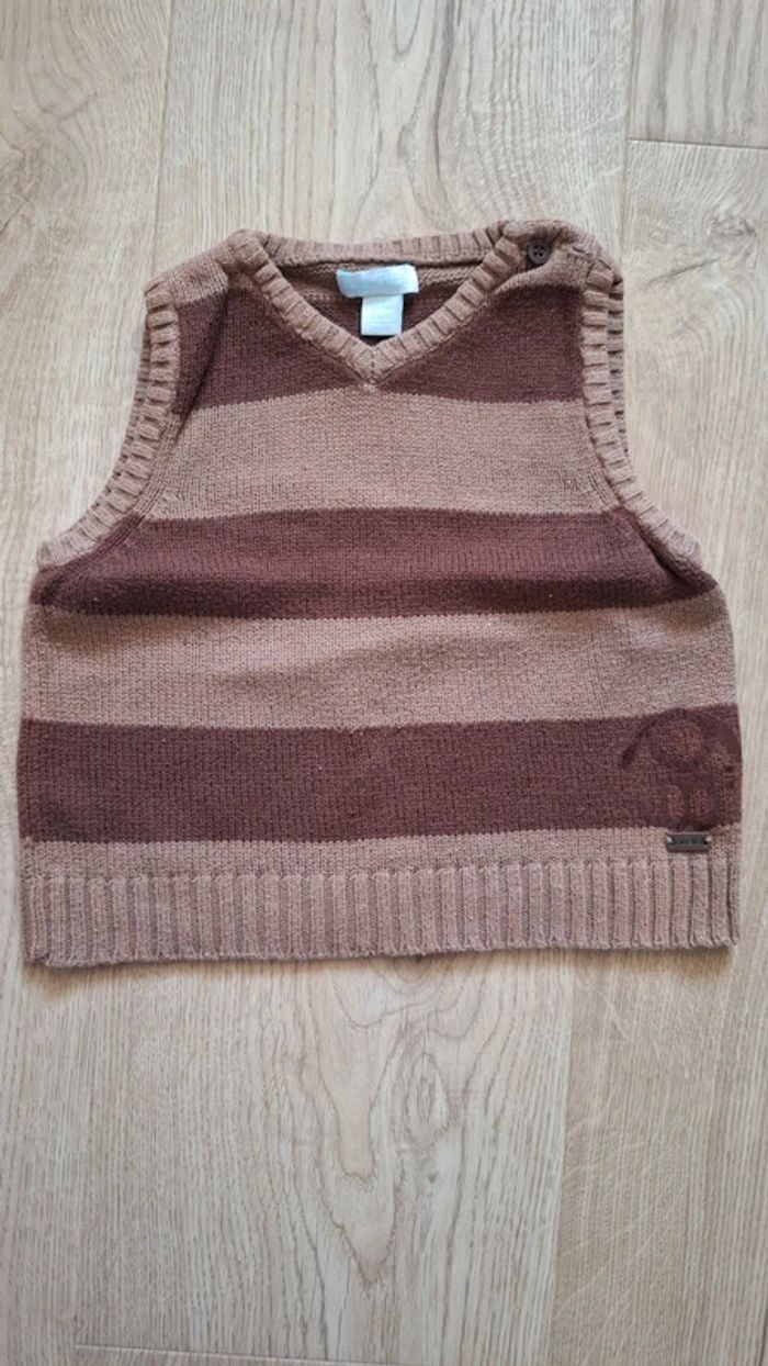 Lot 2 pulls sans manche 12mois - photo numéro 5