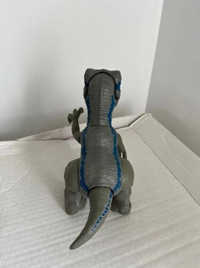 Bébé blue Velociraptor Jurassic World - photo numéro 6