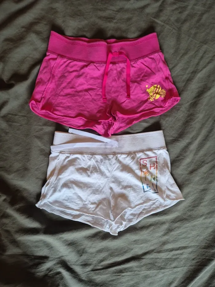 Lot de 2 shorts united color of benetton 7/8 ans