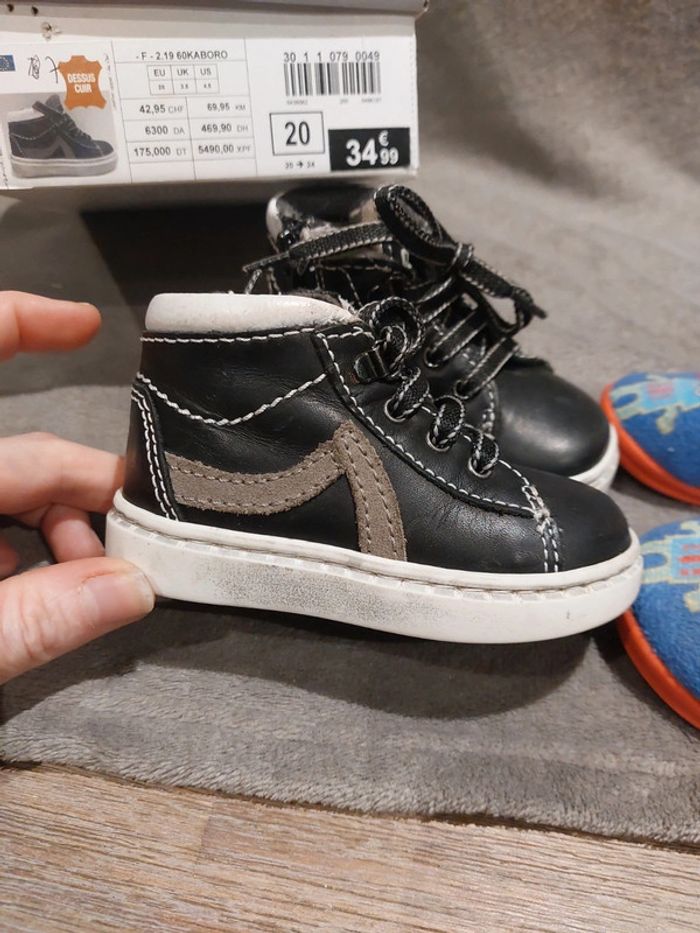 Lot chaussure taille 20 - photo numéro 2
