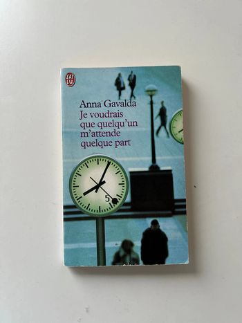 Je voudrais que quelqu’un m’attende quelque part