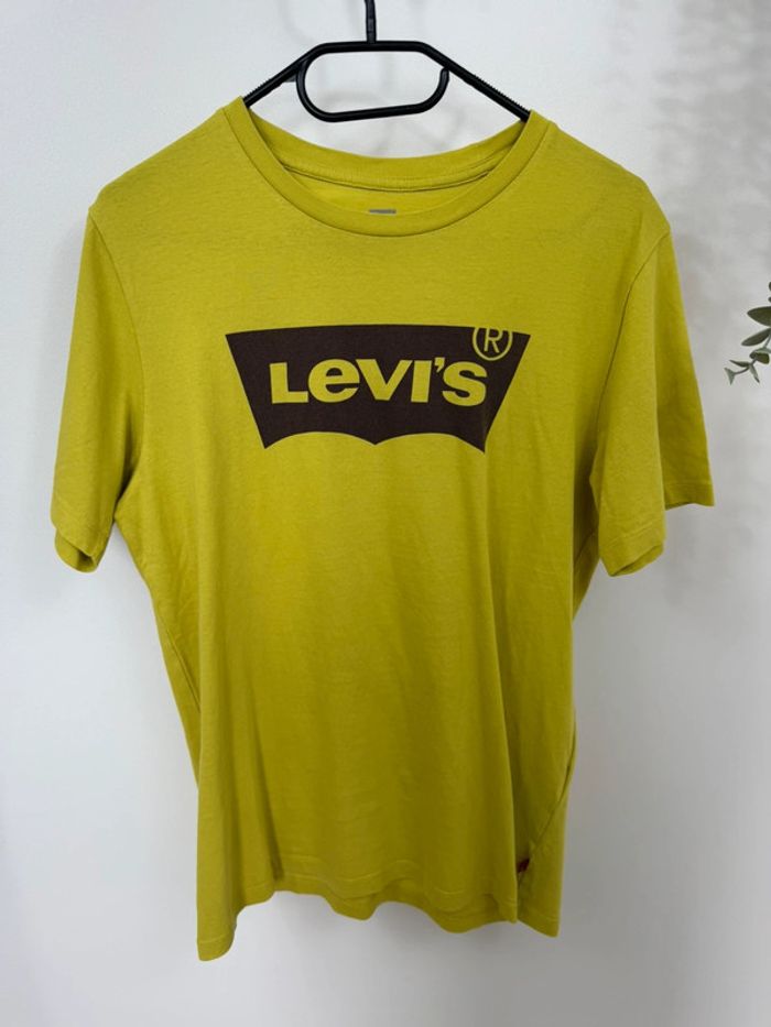 Tee-shirt vert Levi’s taille S - photo numéro 2