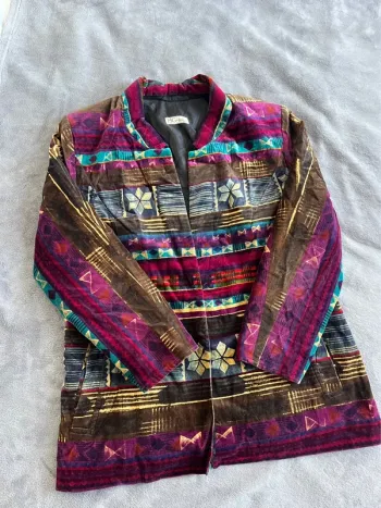 Veste vintage velours avec plusieurs motifs ethniques HG Design – Taille M/L – Pièce originale