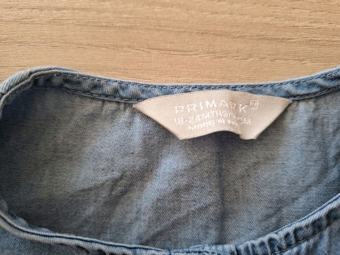 Blouse denim primark 18/24 mois - photo numéro 3