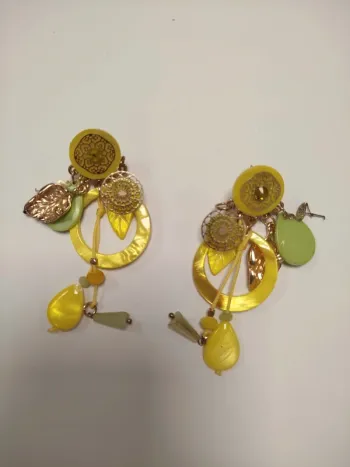 Boucle d'oreille fantaisie Jaune Or BO01