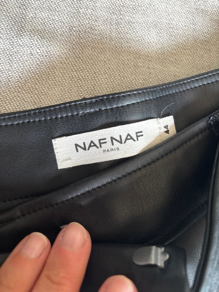 Short simili cuir t44 nafnaf - photo numéro 2