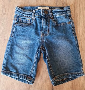 Short en jean slim