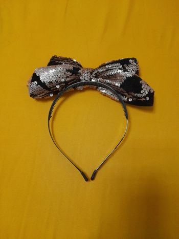 Serre tête velours  à paillettes roses