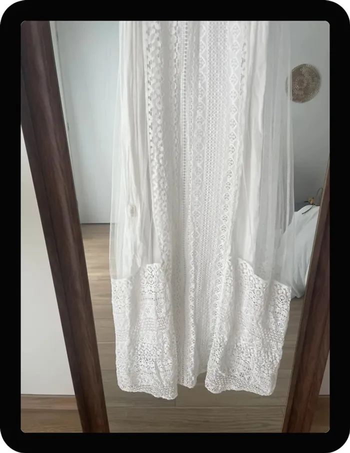 Robe longue dentelle - photo numéro 3