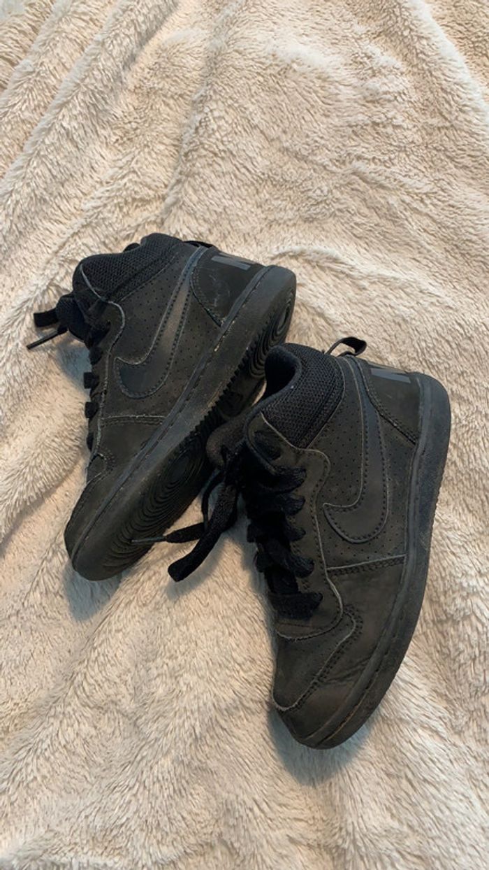 Baskets Nike - photo numéro 2