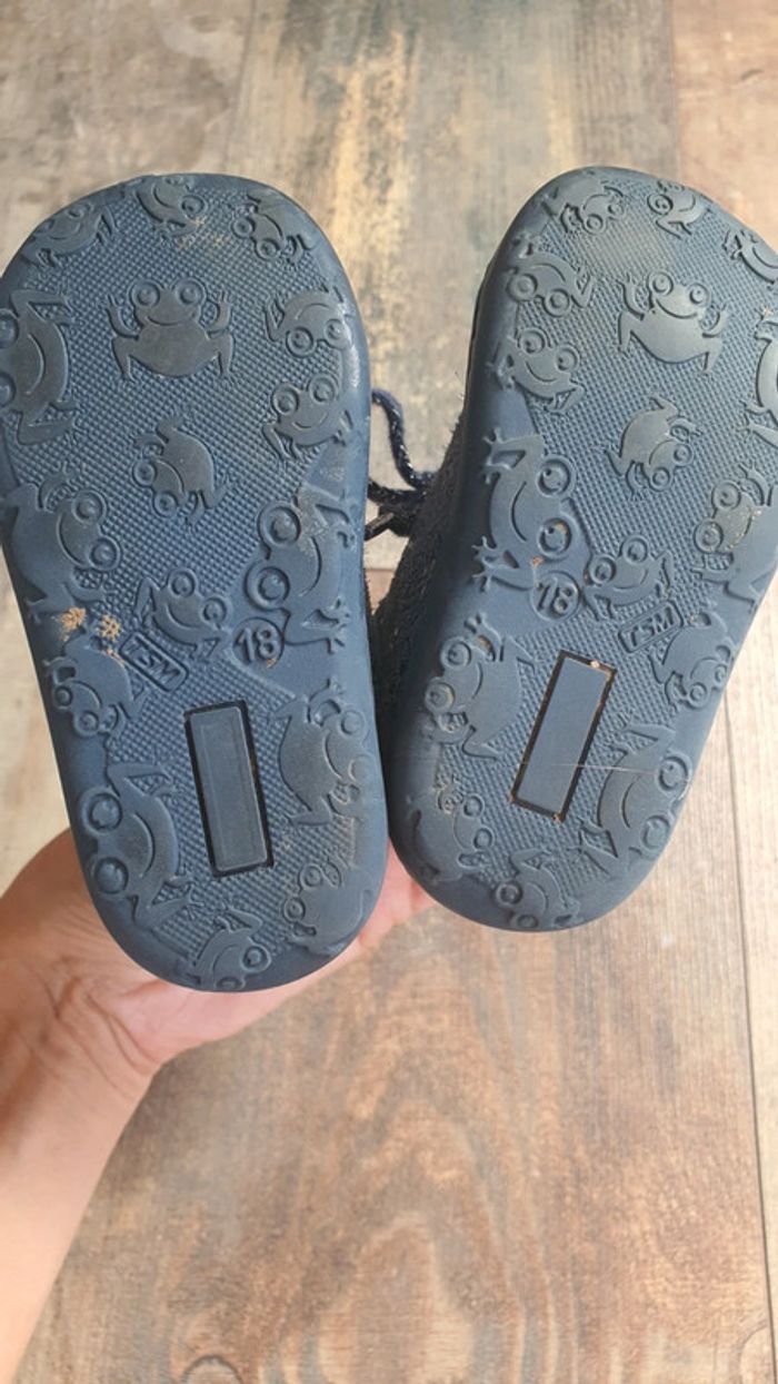 Très belle paire de chaussures bopy taille 18 en très bon état - photo numéro 4