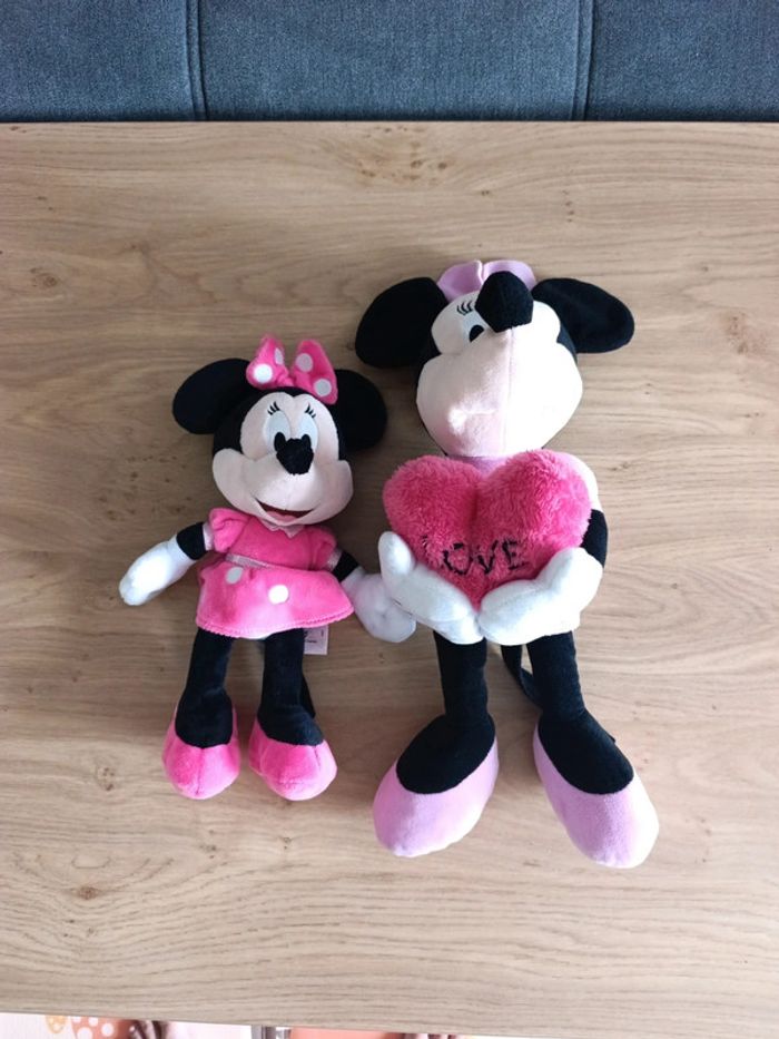Lot peluches minnie