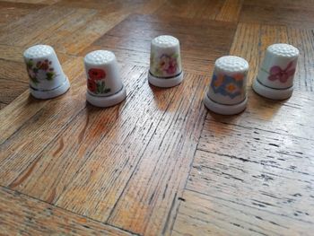 Magnifique lot 5 dés yves rocher vintage