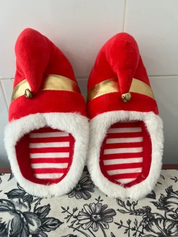 Chaussons Noël père mère Noël 39 grelots