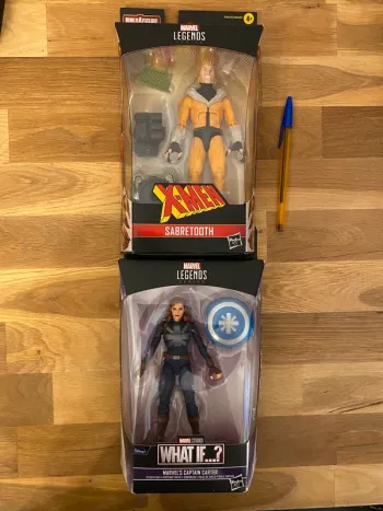 Lot Collection Figurines Marvel Legends Series X-Men What if - Sabretooth + Captain Carter - Hasbro