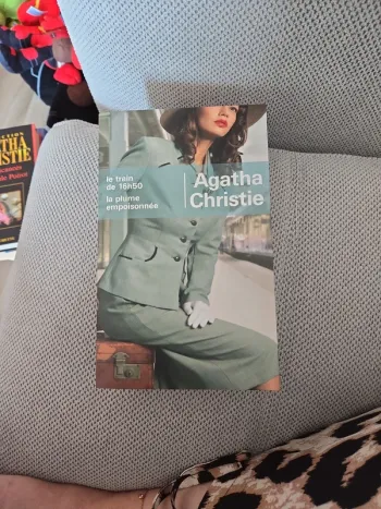 Livre Agatha Christie