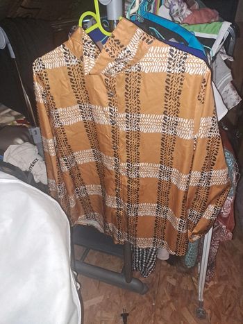 Chemise jaune moutarde