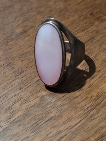 Ancienne bague en argent et nacre?