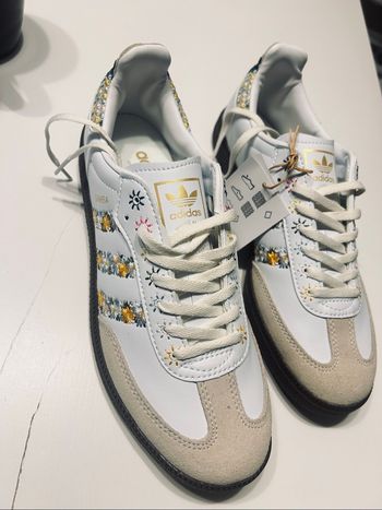 Basket fleuri broder