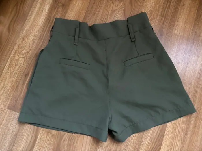 Short - photo numéro 2