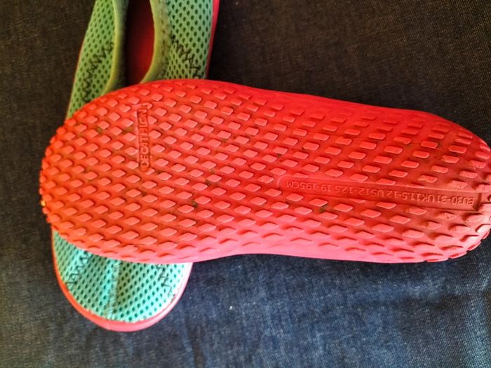 Chaussures d'eau pointure 30/31 - photo numéro 3