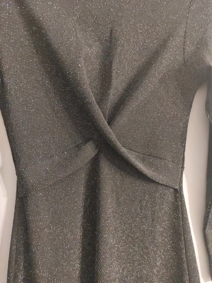 Robe noir à paillettes Kiabi XS - photo numéro 2