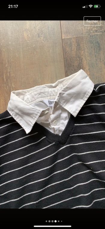 Pull à rayures col blanc