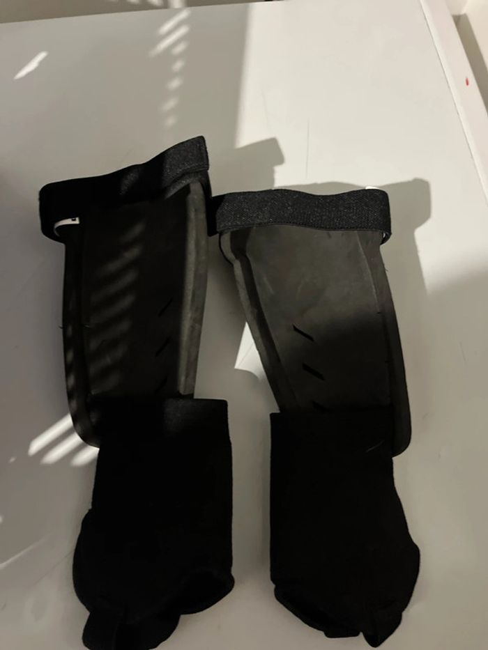 Protection foot - photo numéro 2