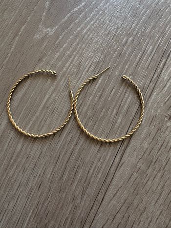 Boucle d’oreille