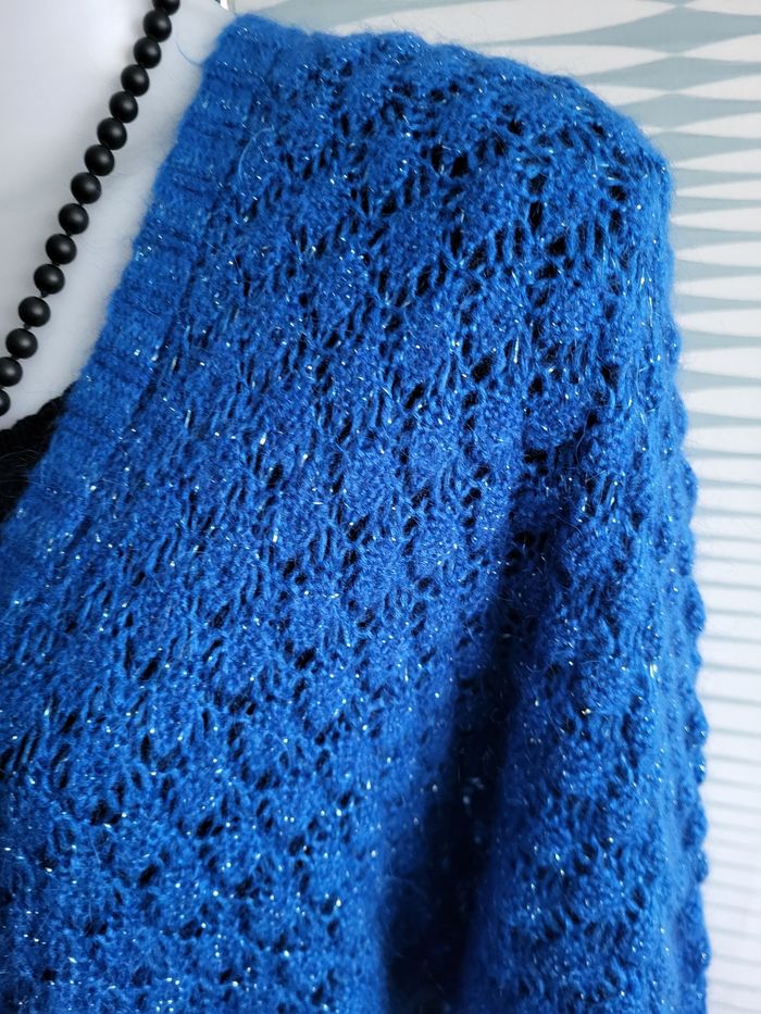 Gilet bleu roy manches 3/4 taille unique (du 44 au 52) neuf avec étiquette Yimmi & Co - photo numéro 2