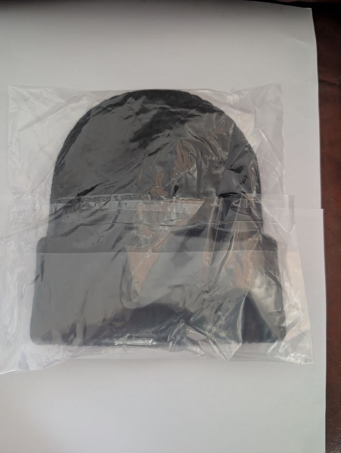 Bonnet noir moncler taille unique neuf - photo numéro 7