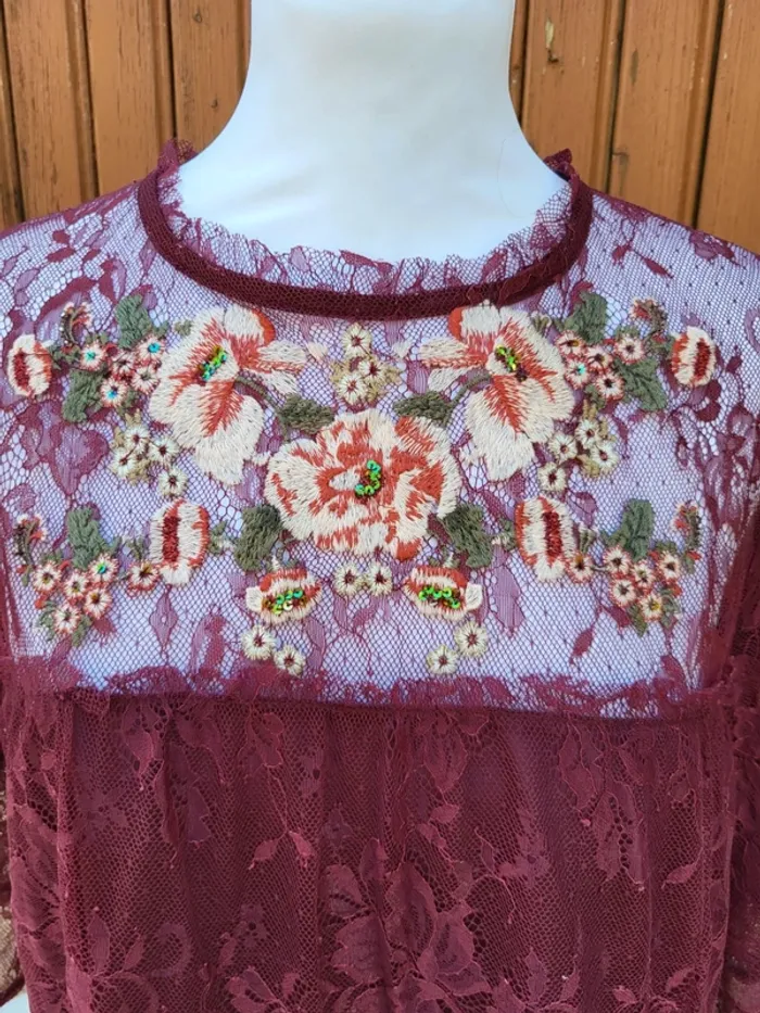 Blouse dentelle broderie fleuri violine new look taille 46 - photo numéro 4