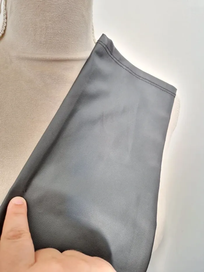 Leggings imitation cuir noir taille 3xl - photo numéro 3